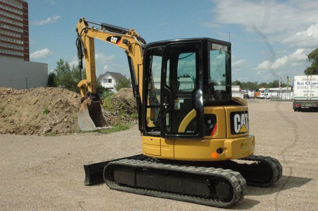 Caterpillar 908 M-Dortmund-Fahschule-Clemens